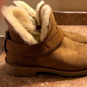 Ugg McKay Boots